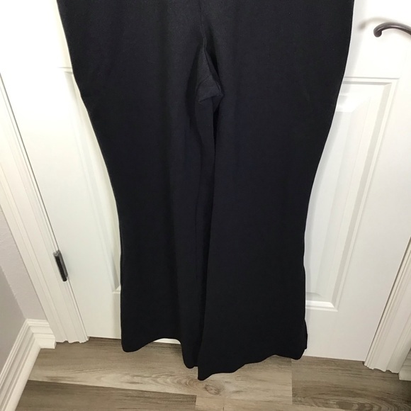 SPANX The Perfect Jumpsuit in Classic Black Size Large Tall. - Picture 10 of 15